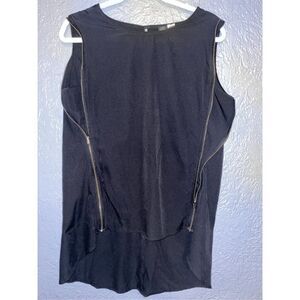 R D style zipper tank